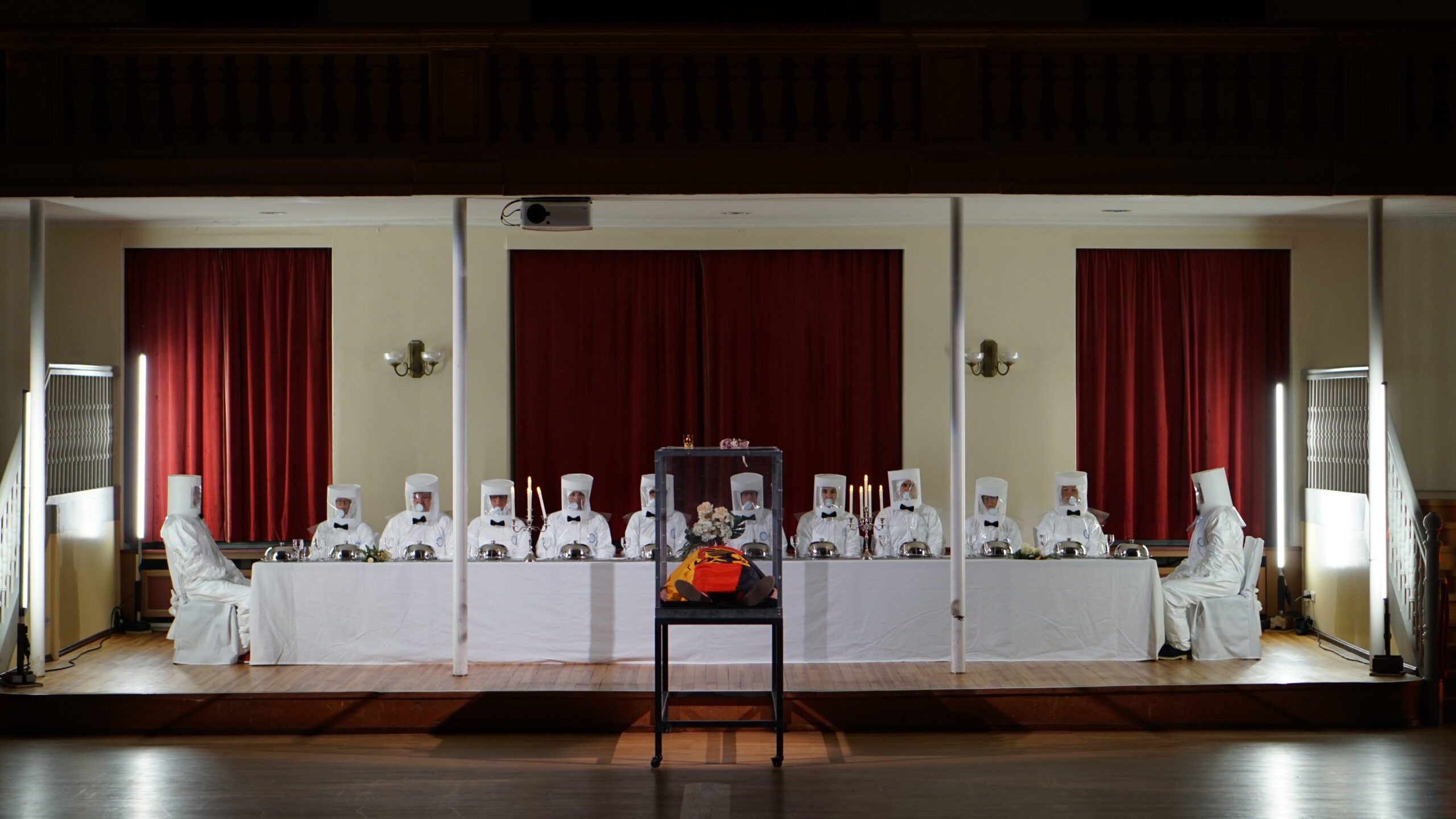 Wer Ost sagt, muss auch West sagen